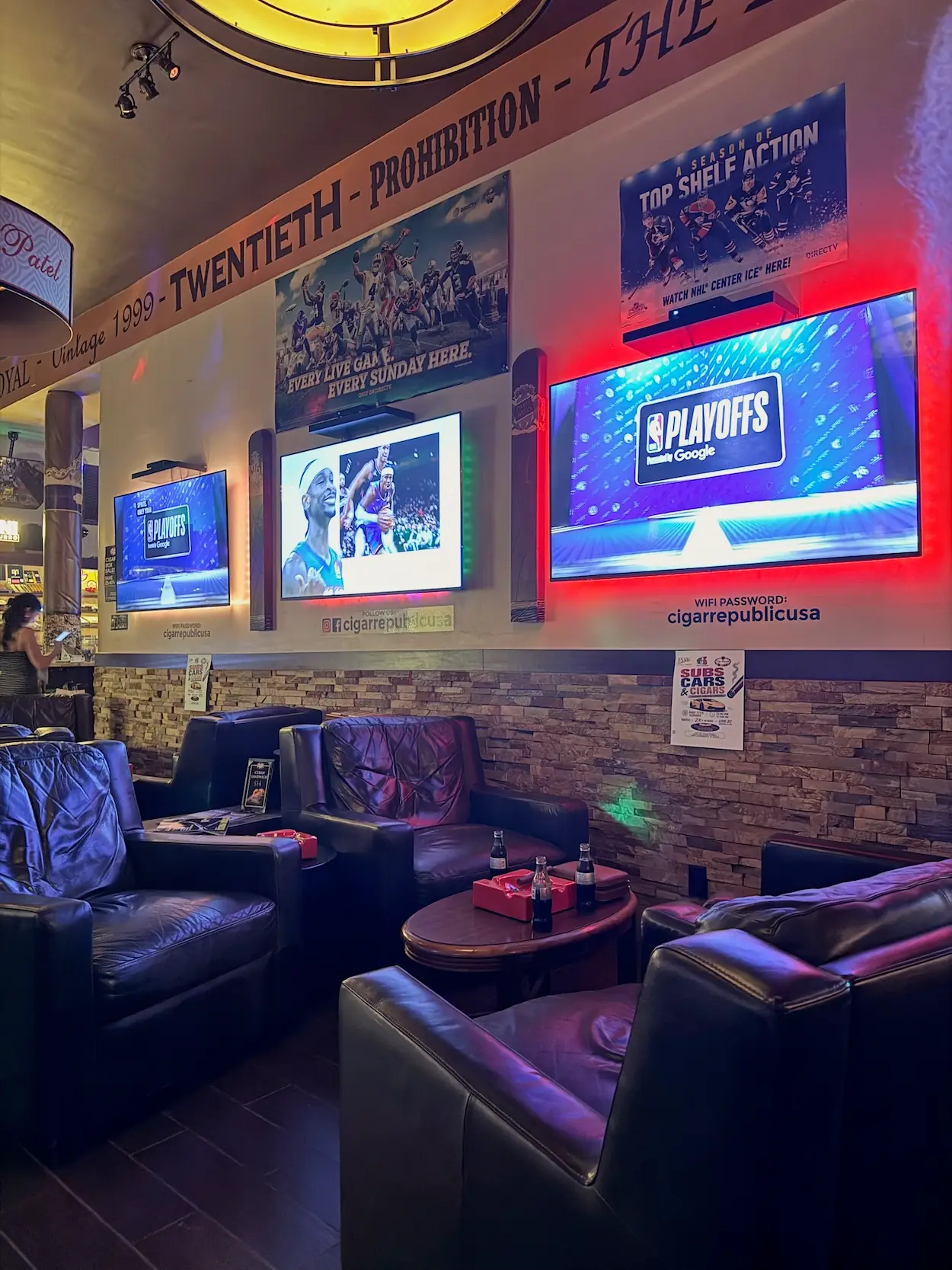 Cigar Republic USA humidor selection