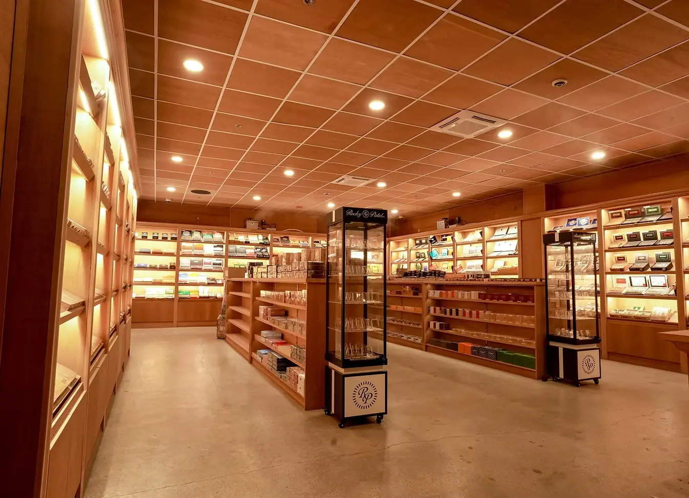 Single Malt cigar boxes on display