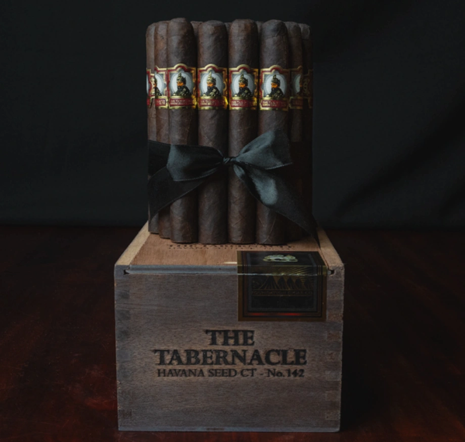 Tabernacle cigars banded close up